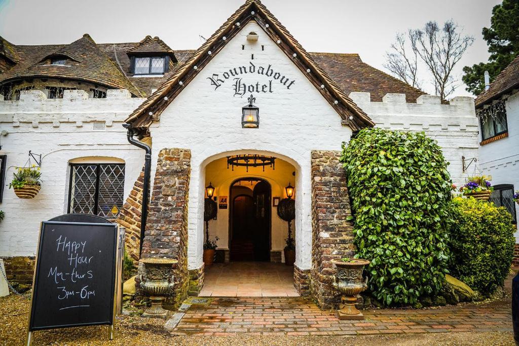 The Roundabout Hotel Pulborough Exteriér fotografie